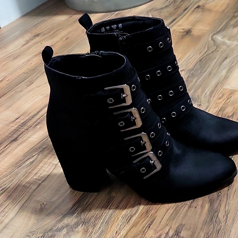 Buckle Ankle Boots with Grommets and inside zipper